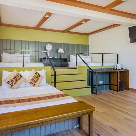 Mist Mountain Resort Powered By Cocotel Cebu Exteriör bild