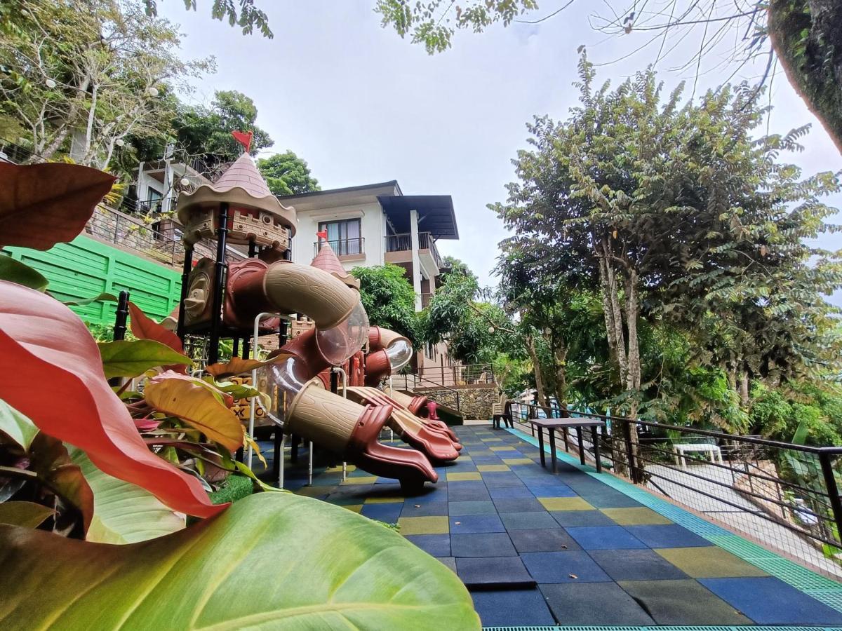 Mist Mountain Resort Powered By Cocotel Cebu Exteriör bild