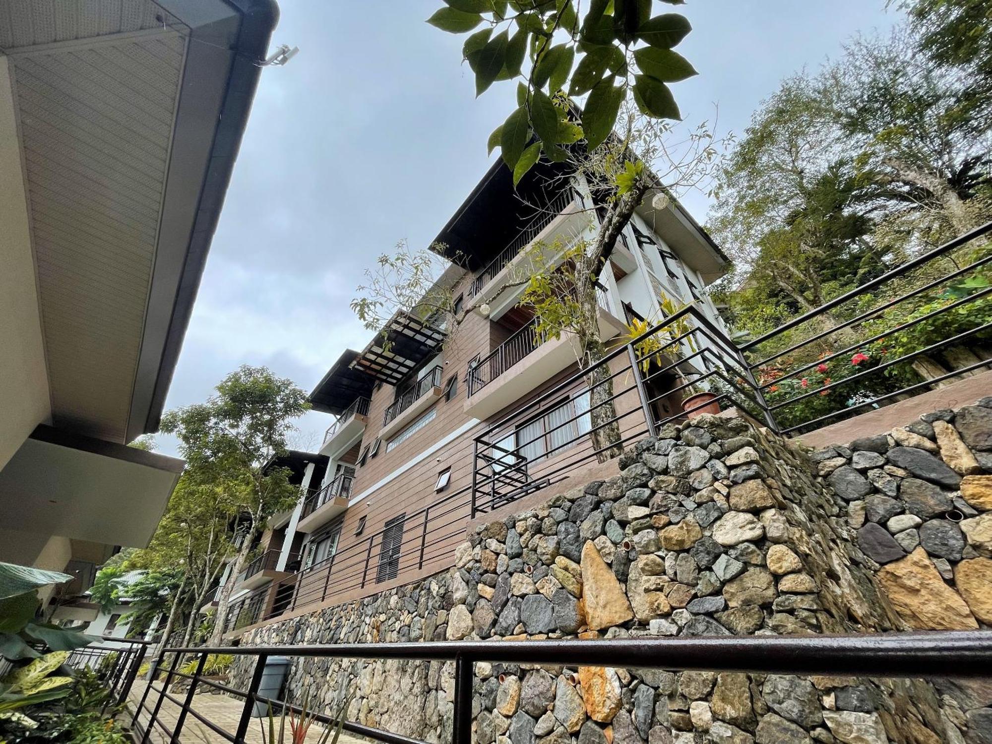 Mist Mountain Resort Powered By Cocotel Cebu Exteriör bild