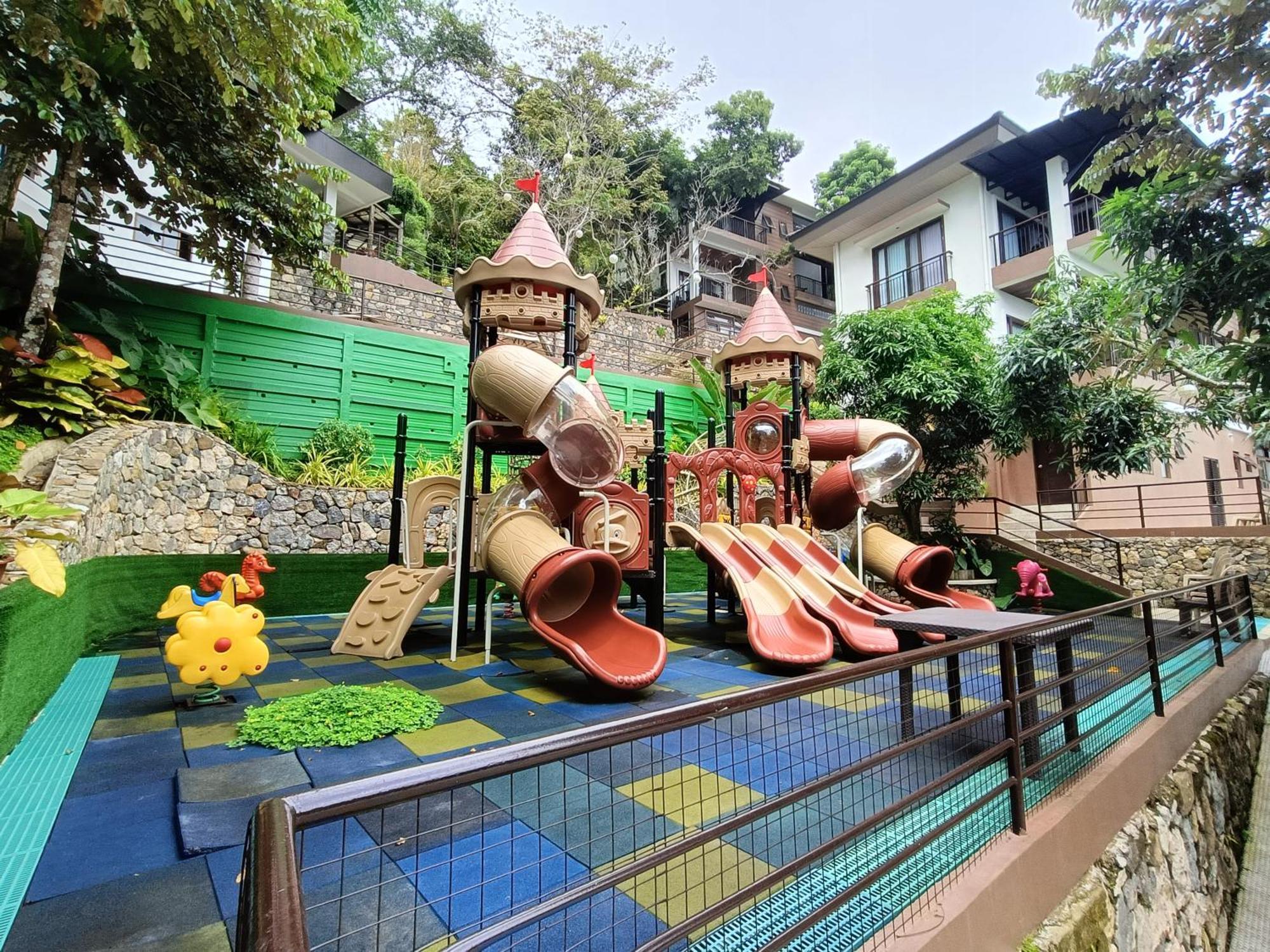 Mist Mountain Resort Powered By Cocotel Cebu Exteriör bild
