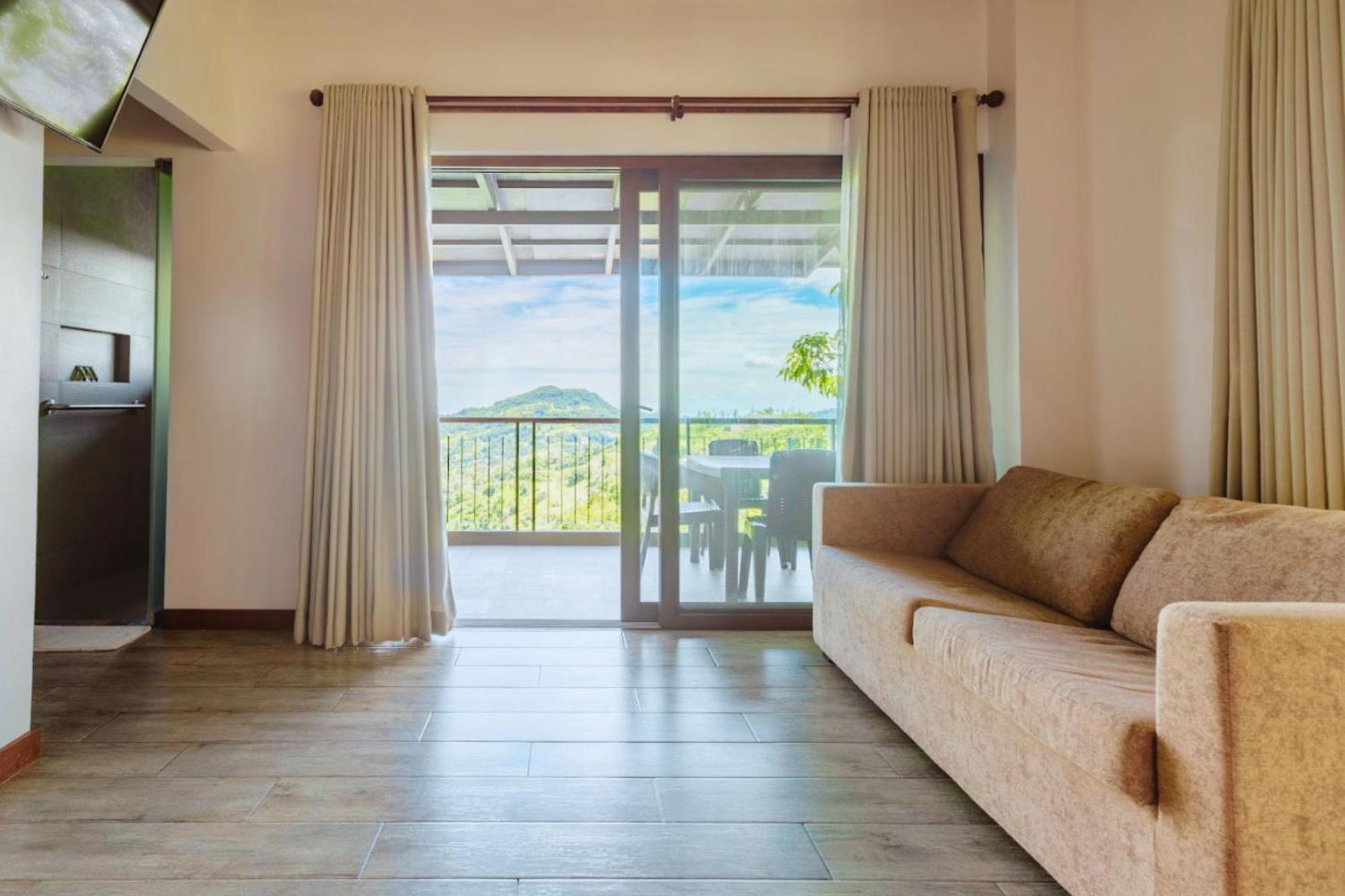 Mist Mountain Resort Powered By Cocotel Cebu Exteriör bild